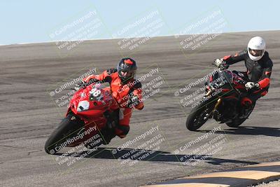 media/Oct-13-2025-Moto Forza (Mon) [[a66d839500]]/3-B Group/Session 2 (Bowl)/